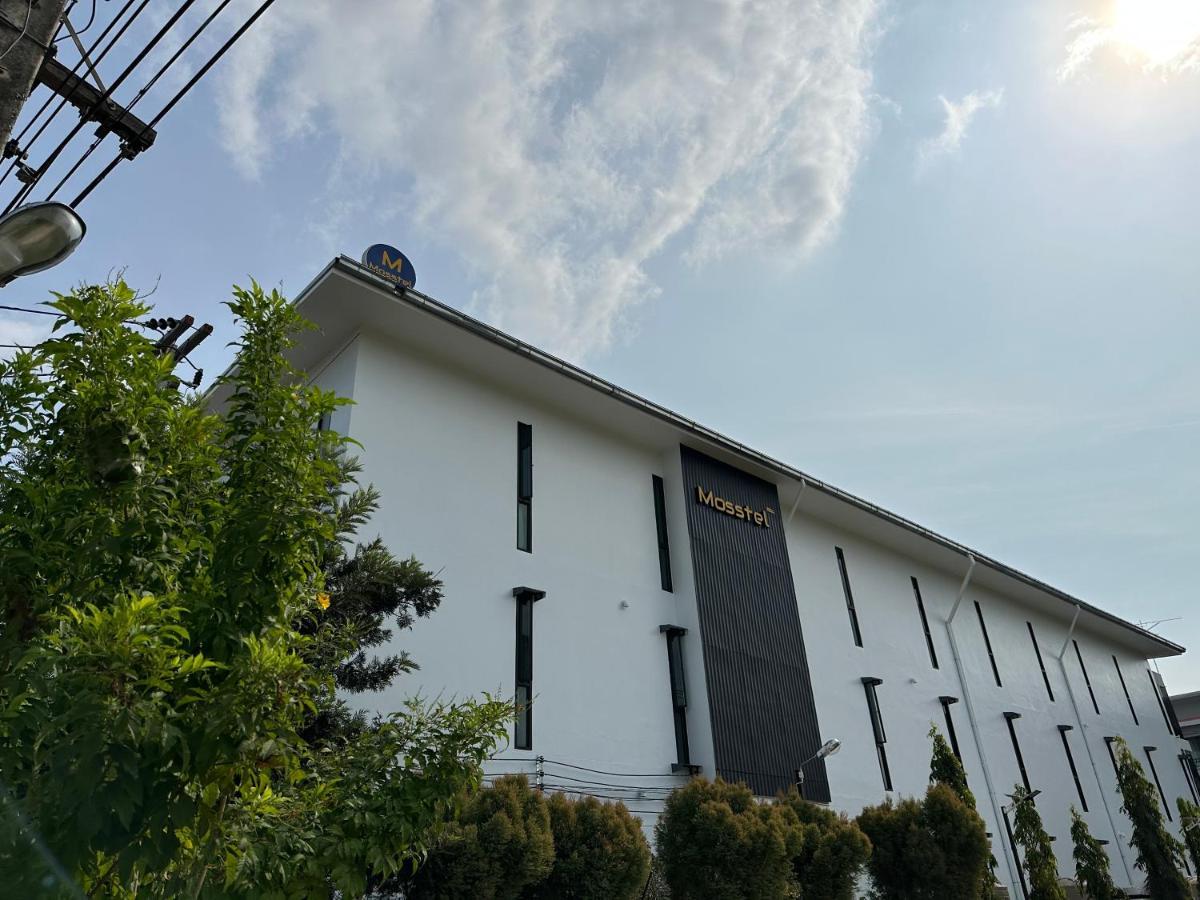 Hotel Mosstel Phitsanulok Esterno foto