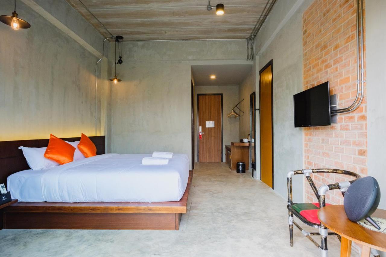 Hotel Mosstel Phitsanulok Esterno foto